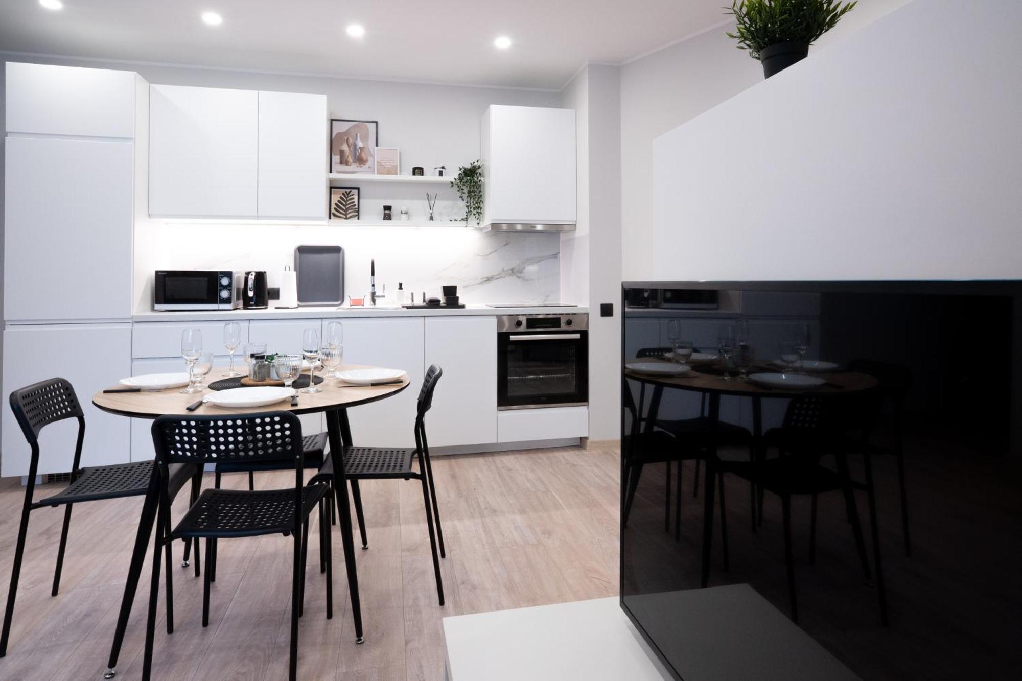 Friends And Family Vacation Apartments Riga Exterior foto